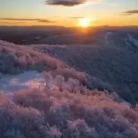 Manhattan's Winter Wonderland: A Luxurious Ski Experience