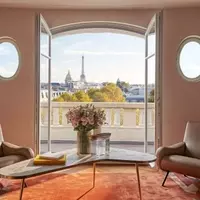 A Duo of Elegance: Adèle and Jules, Paris's Hidden Gem