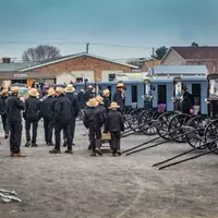 Amish Mud Sales: A Unique Cultural Event Bridging Communities