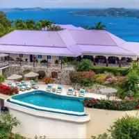 Discovering the Joys of Luxury Beachfront Rentals with Friends and Family