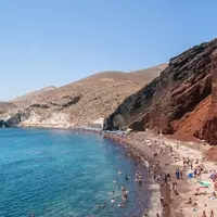 Enchanting Eros Cove: A Romantic Getaway in Santorini