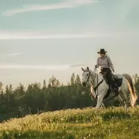 A Wyoming Retreat: Embracing Nature and Luxury at Bush Creek Ranch