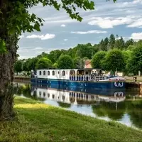 Gourmet Adventures: Unveiling the Charm of Barge Cruising in France