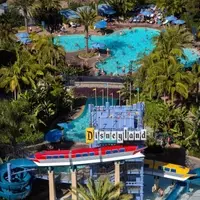 Top Family-Friendly Resorts Near Disneyland with Incredible Pool Amenities