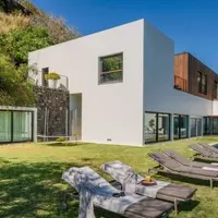 Discovering the Hidden Gems of Madeira Through Unique Airbnb Stays
