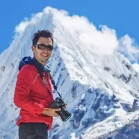 Tragic Loss: National Geographic Photographer and Two Climbers Perish in Peruvian Andes