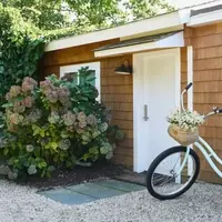 The Roundtree Beach House: A Serene Escape in the Hamptons