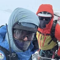 K2 Ascent Continues Amidst Challenging Conditions