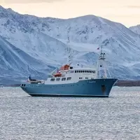 Unforgettable Arctic Expeditions: Luxury Cruises with COMO Hotels