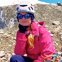 Desperate Rescue Bid for Stranded Climber on Pobeda Peak Deemed 'Hopeless'