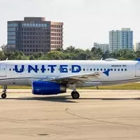 Florida's Tourism Sector Navigates Uncharted Waters Amidst Airport Traffic Dip