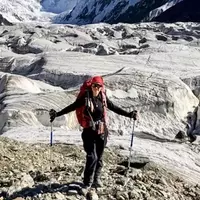 Pobeda Peak Rescue Mission Halted Amid Worsening Weather, Hopes Fade for Stranded Climber