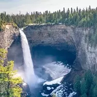 Wells Gray Provincial Park: A Canadian Gem of Waterfalls and Wild Beauty