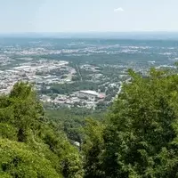 Lookout Mountain: A Hidden Gem Near Chattanooga with Subterranean Wonders