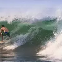 El Salvador: A Surfer's Paradise Unleashed