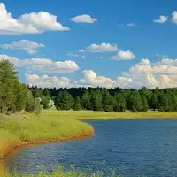 Fool Hollow Lake: A Verdant Escape in Arizona's Arid Landscape