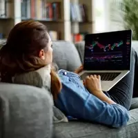 Oklo Stock Experiences Decline Amidst Regulatory Hurdles and Valuation Concerns
