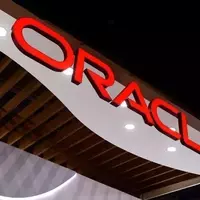 Federal Reserve's Interest Rate Cuts Could Significantly Benefit Oracle's AI Ambitions