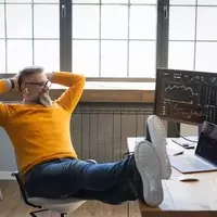 Maximizing Returns in the AI Market: The Strategic Advantage of ETFs