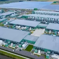Wall Street Backs Iren Amid Soaring Data Center Demand