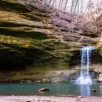 Oglesby: A Rustic Gateway to Illinois' Natural Wonders