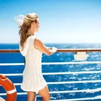 Royal Caribbean vs. Carnival: A Deep Dive into Cruise Line Investments
