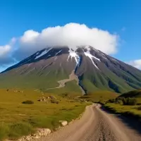 Tragedy on Kamchatka's Vilyuchinsky Volcano: Two Fatalities, One Rescue During Unsanctioned Ascent