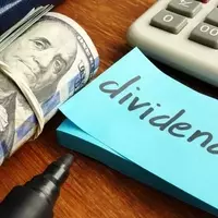 Examining Altria's Dividend Sustainability Amidst Revenue Challenges