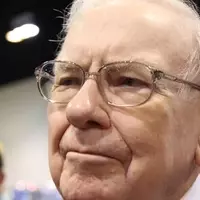 Understanding Warren Buffett's Investment Strategy in a Surging Market