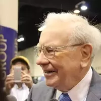 Wall Street Analysts' Top Stock Picks from Berkshire Hathaway's Portfolio