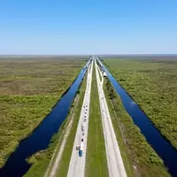 Everglades Highway Transformation: Elevated Boardwalk Offers Alligator Views and Sparks Debate