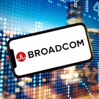 Broadcom Stock Soars on Expanded AI Partnerships with Google and Anthropic