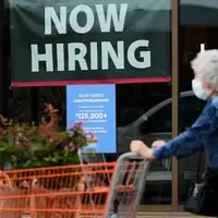 Workers' Optimism Rises in the Job Market