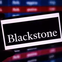 Blackstone's Private Credit Fund: Navigating Portfolio Headwinds