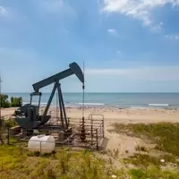 Advantage Energy Shifts Focus to Liquids Amidst Soaring Oil Prices