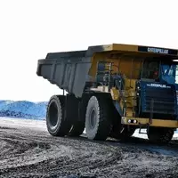 Jim Cramer Unveils Caterpillar's Strategic Power Plays and Hedge Fund Influence