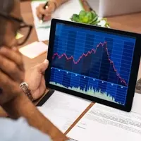 Shopify Stock Plummets Following Q1 Earnings and Q2 Guidance