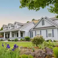 Housing Market's Pivotal Spring Selling Season Stalls