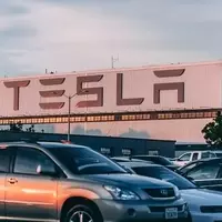 Cathie Wood's Enduring Optimism for Tesla's AI Evolution