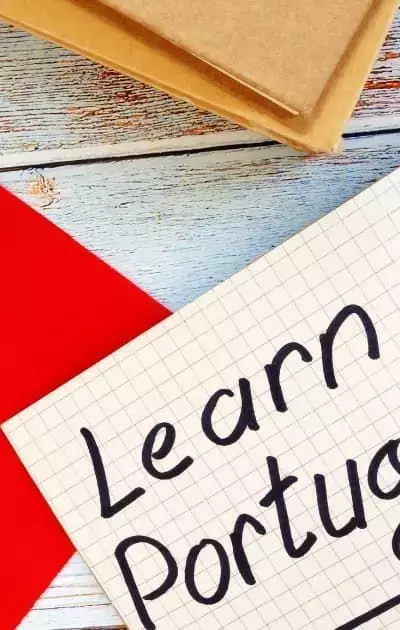 Portuguese Language Courses: Learning Scope, Instructional Structure, and Linguistic Context