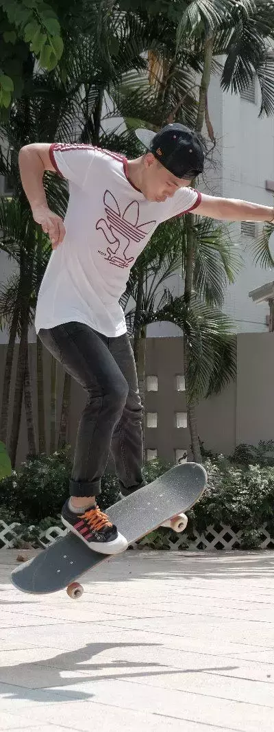 Skateboarding Instruction: A Technical and Pedagogical Overview