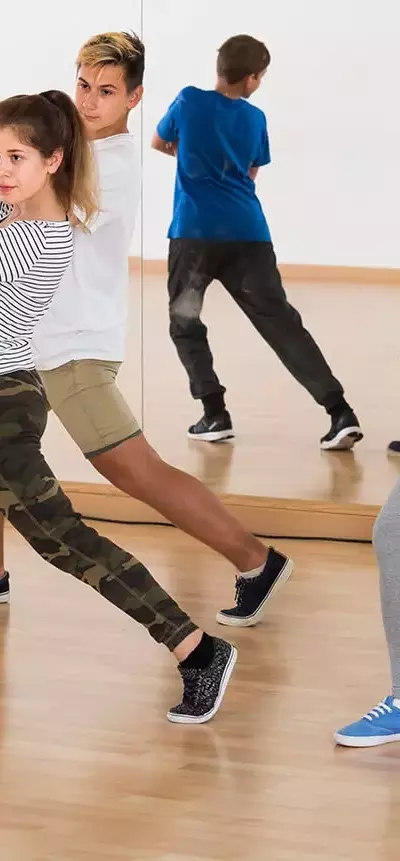 street Dance Training: A Neutral Overview of Structure, Techniques, and Cultural Context