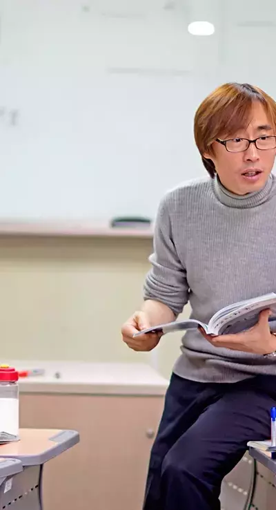 Korean Language Courses: Structure, Learning Principles, and Educational Context