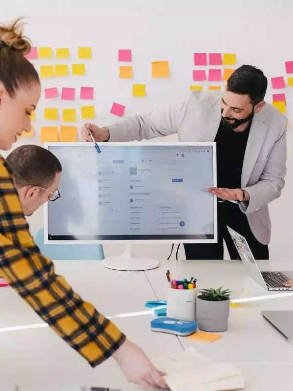 Corporate Training Services: Principles, Structures, and Applications