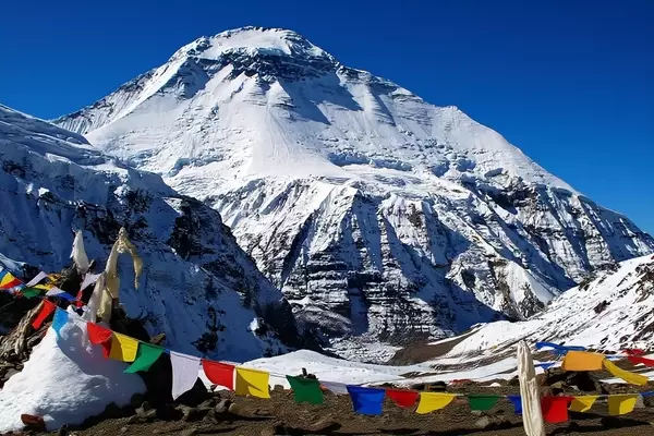 Recent Ascents on Dhaulagiri and Other Himalayan Peaks