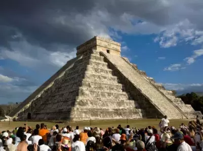 Chichén Itzá: A Monumental City Where Astronomy, Power, and Ritual Converged
