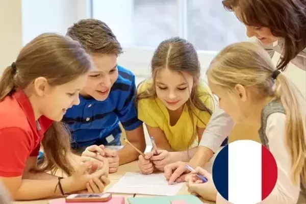  French Beginner Training as a Structured Second Language Acquisition System