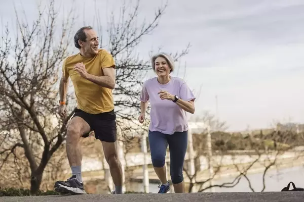 The Dual Regrets of Retirement Planning: Early Saving and Adequate Contributions