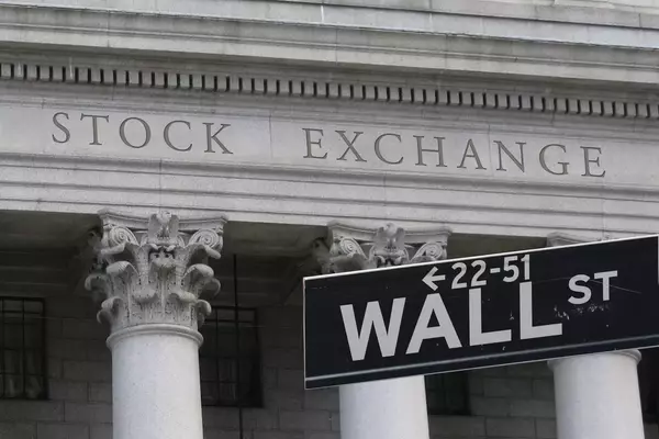 Strategic Choices for Financial Sector Investments: Beyond KCE